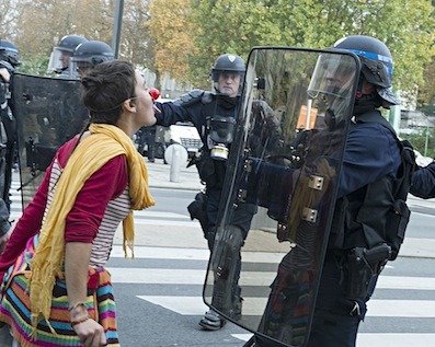 Manif anti repression policière Nantes 22 nov 2014.