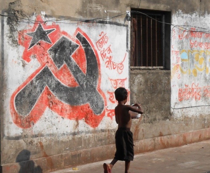 Calcutta-dans-lombre-communiste-1-703x1024
