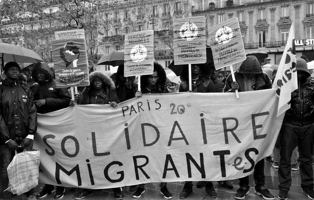 MigrantsParis20-2