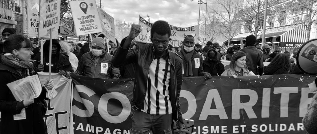 A2C_RevueN3_Antiracisme_En-tete